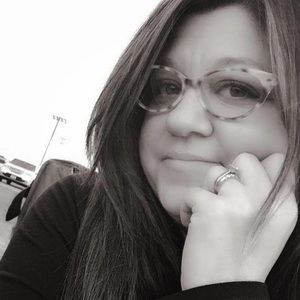 Meet your Posher, Kim